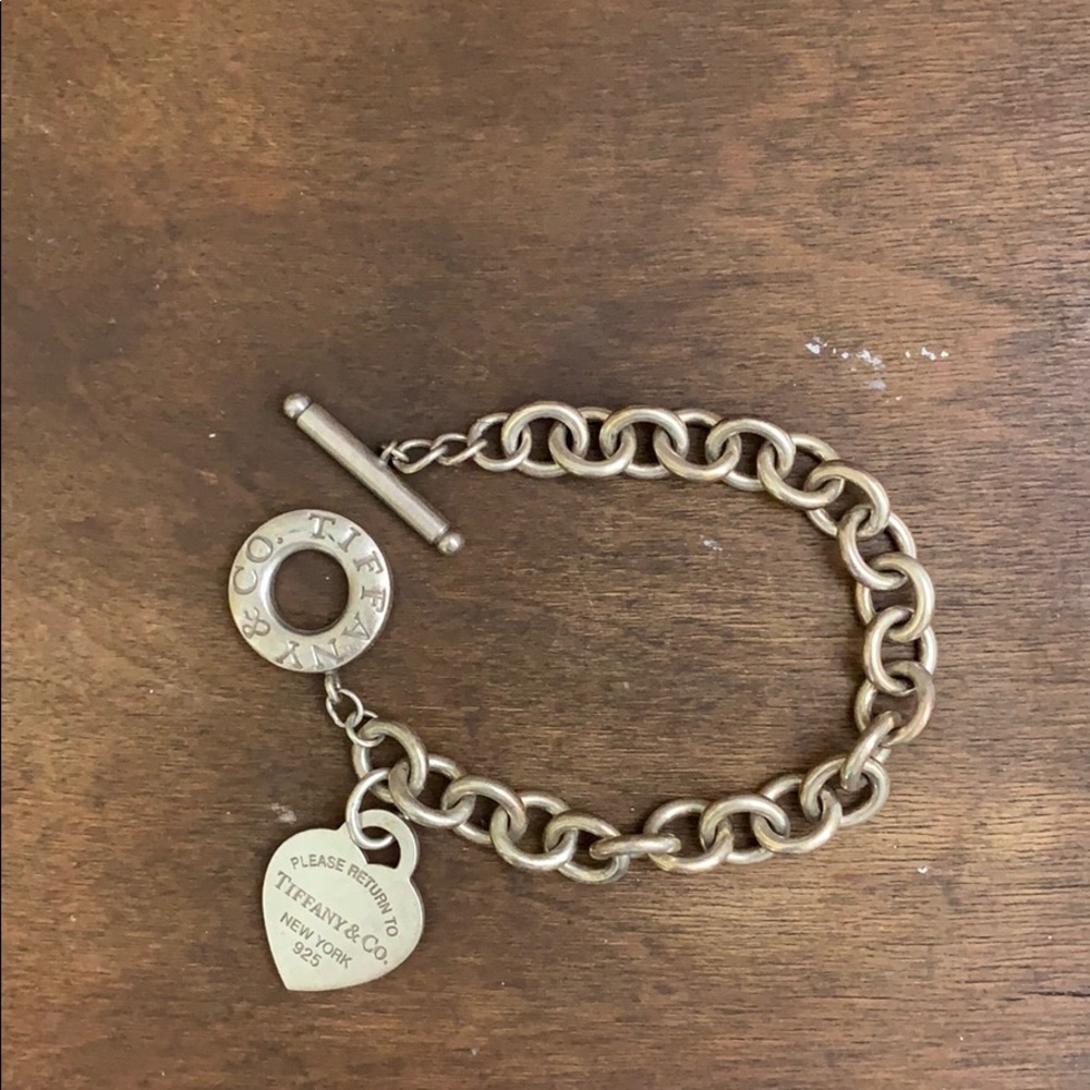 Tiffany’s Please Return To Heart Toggle Bracelet